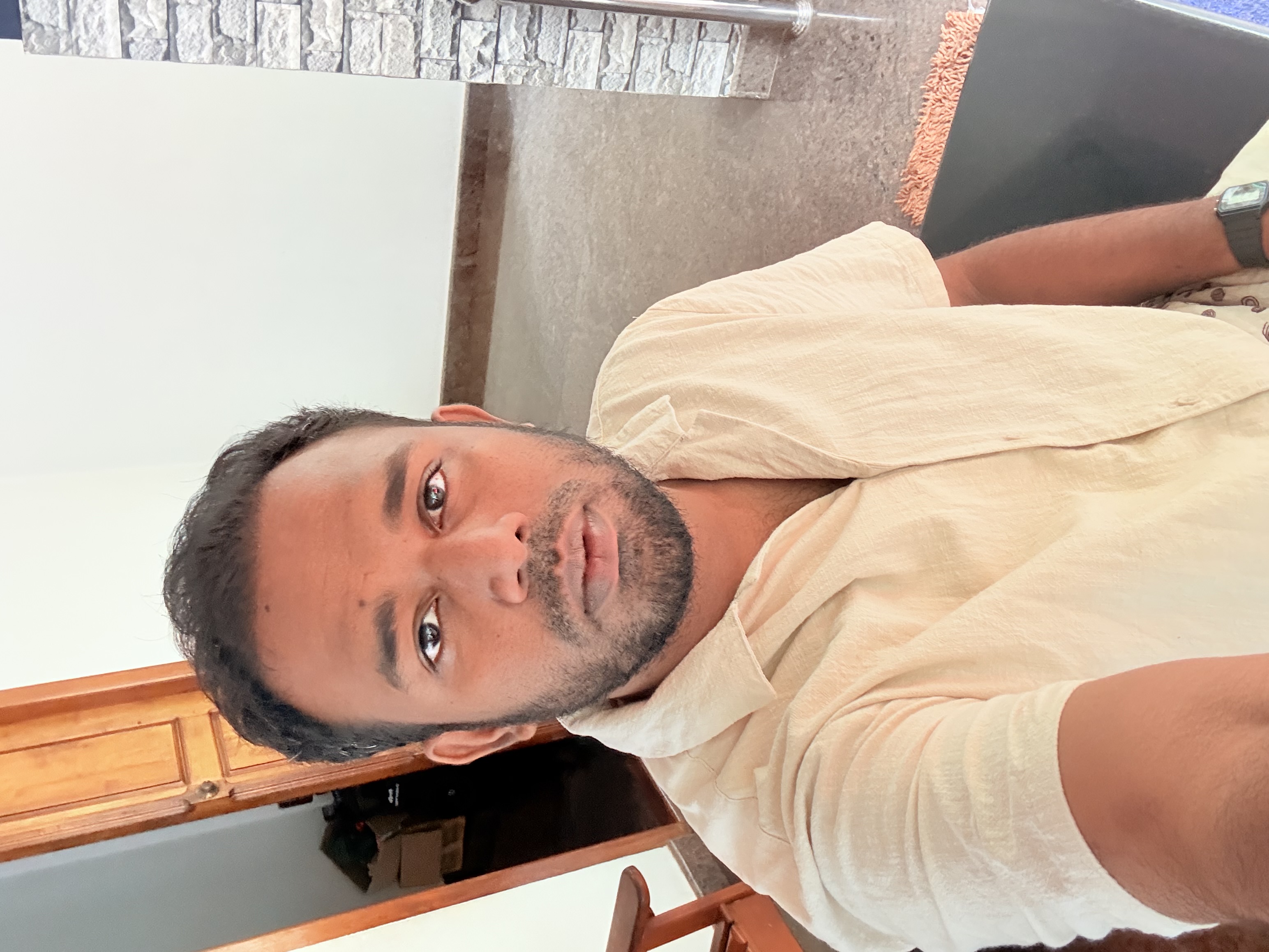 Munavvar c